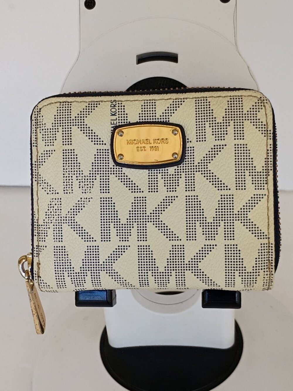 Michael Kors White and Gold Signature Zip-Around Wallet